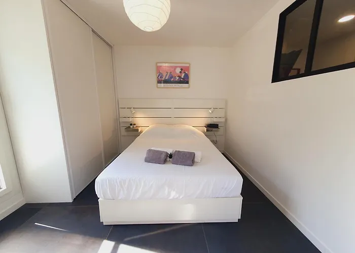 Moderne & Chic En Coeur De Clim Wifi Terrasse - Rossiconciergerie - Linge Inclus Διαμέρισμα *