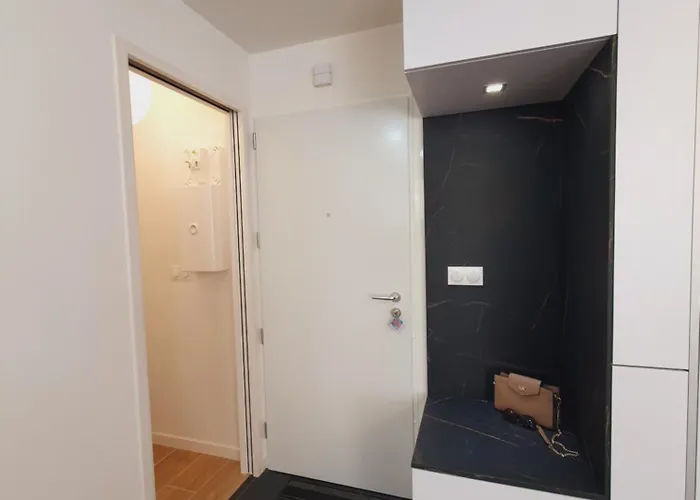 Διαμέρισμα Moderne & Chic En Coeur De Clim Wifi Terrasse - Rossiconciergerie - Linge Inclus *
